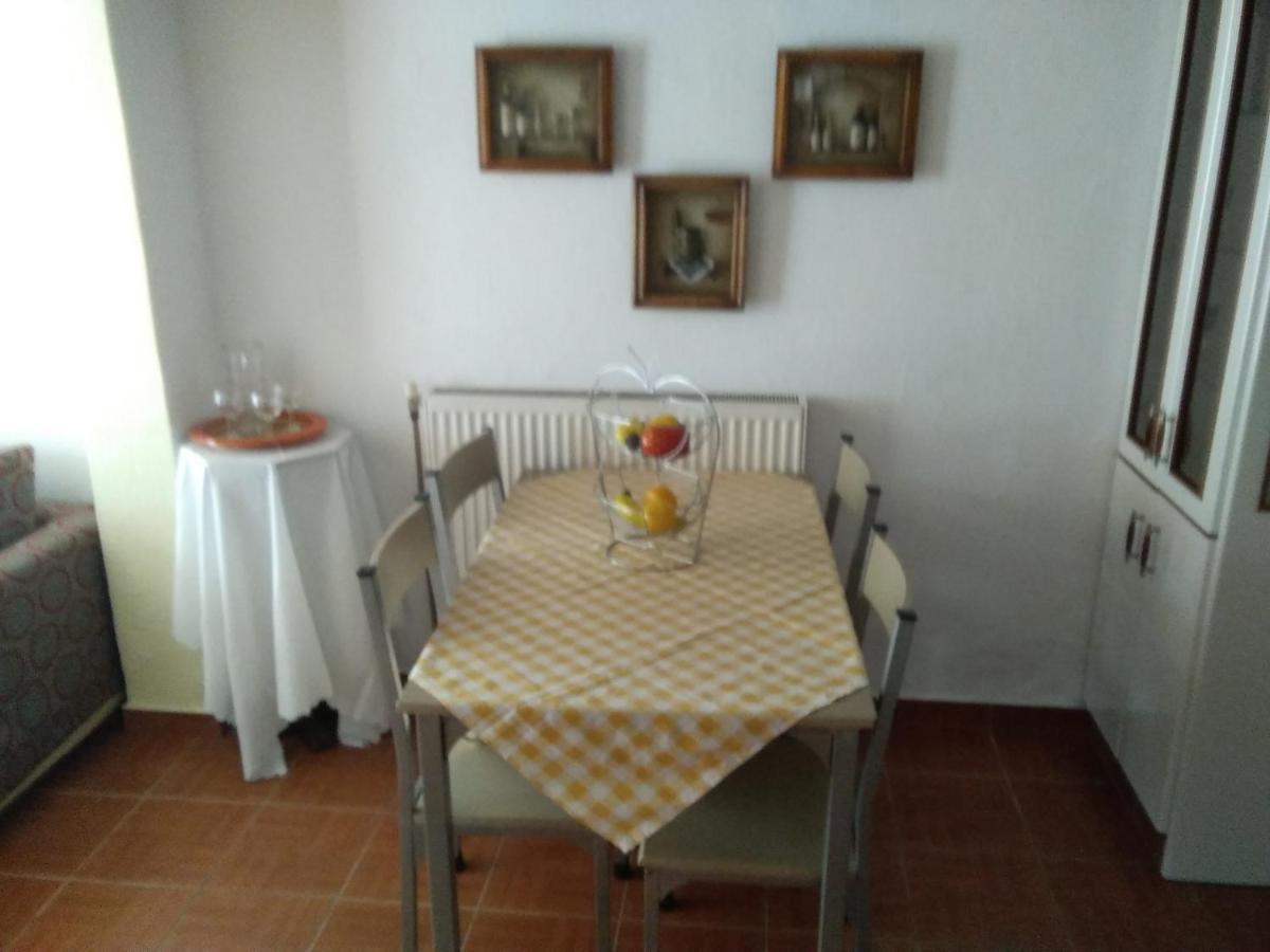 Villa Konstantina Nea Skioni Exteriör bild